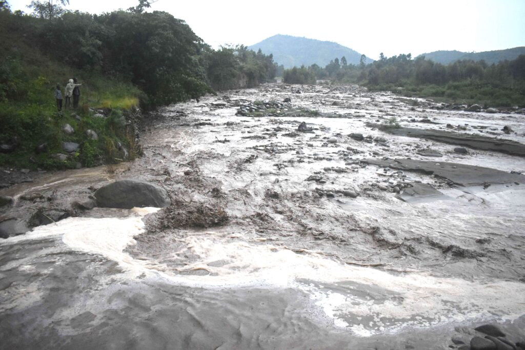 Uganda-Flooding-RossBoyce-NIH-Grant